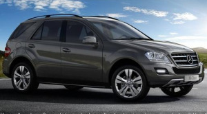 Mercedes Benzclass Interior on 2011 Mercedes M Class Trims