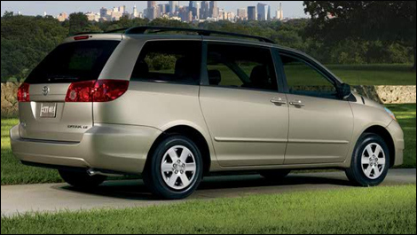 Toyota on 2014 Toyota Sienna Fuel Mileage Release And Update On Neocarupdate Com