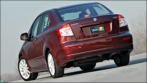 Suzuki Sx4 Sedan 2009. 2009 Suzuki SX4 Sport sedan