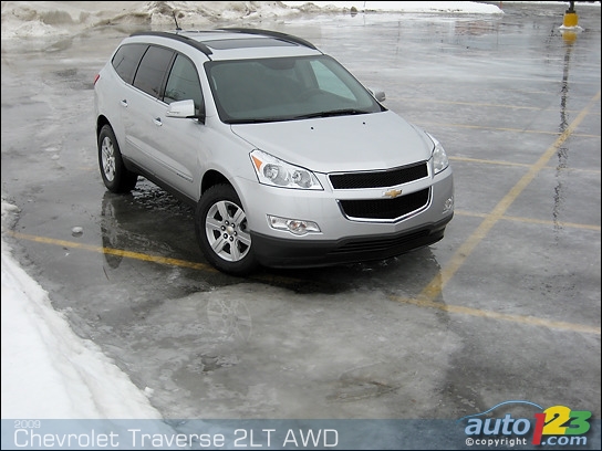 2009 Chevrolet Traverse 2LT AWD Review 2009 Chevrolet Traverse 2LT AWD Review