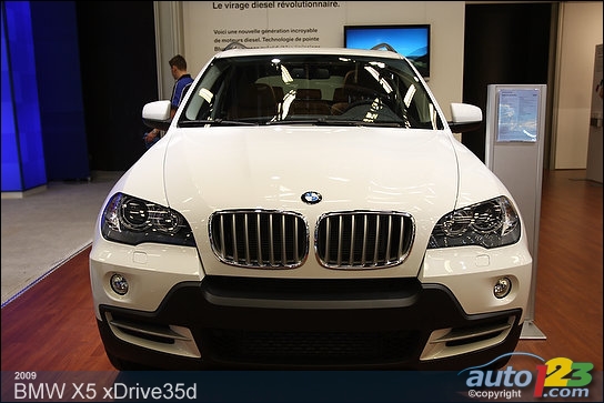 BMW's updated 7-Series bows to Montreal