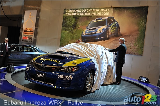 Subaru pr�sente le Forester PZEV 2010 au Salon de l'Auto de Montr�al