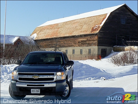 Chevrolet Silverado Hybride 2009 : essai routier Chevrolet Silverado Hybride 2009 : essai routier