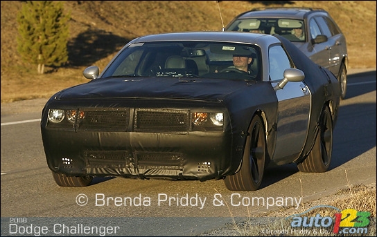 La Dodge Challenger 2008 pinc�e!