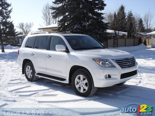Lexus LX 570 2009 : essai routier