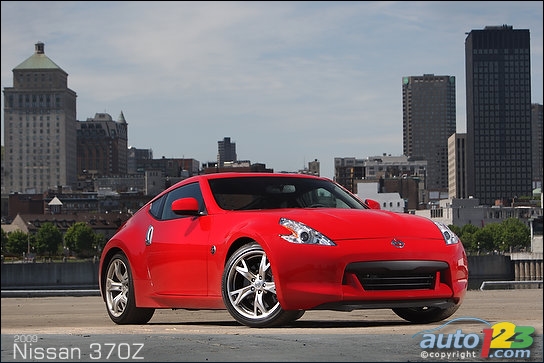 Sports Coupes Comparison Test (video)