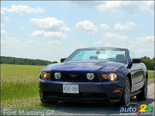 Ford Mustang Gt 2010 Convertible. 2010 Ford Mustang Convertible
