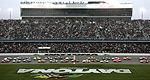 NASCAR: Clint Bowyer wins Daytona with style