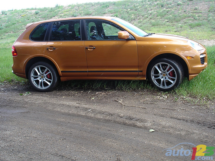 2009 Porsche Cayenne GTS Review 2009 Porsche Cayenne GTS Review
