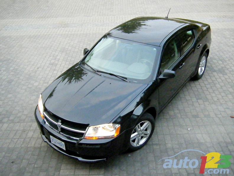 Dodge Avenger SXT 2009 : essai routier