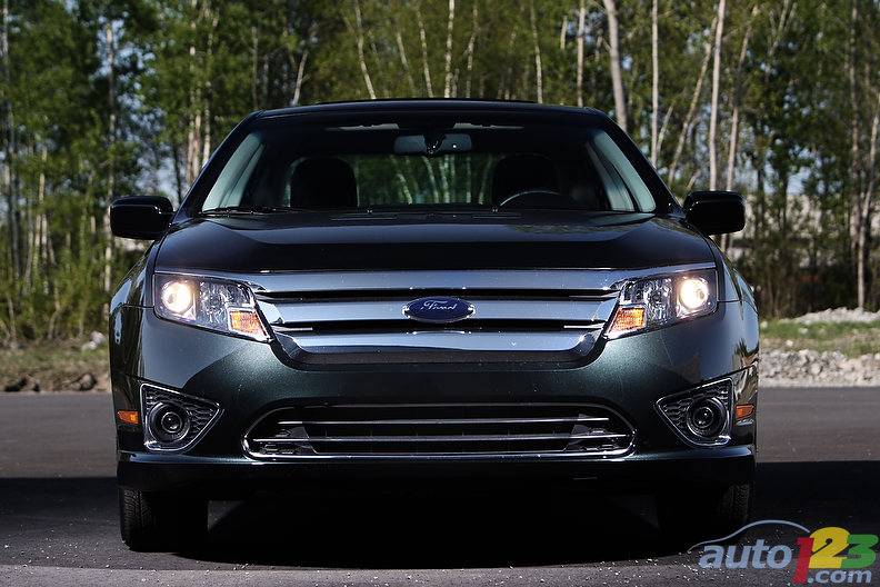 2010 Ford Fusion Hybrid Review