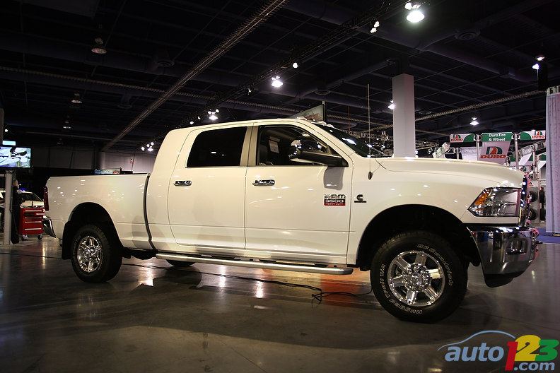 SEMA 2009: Dodge 'Moparizes' Ram Heavy Duty line for SEMA show (photos) SEMA 2009: Dodge 'Moparizes' Ram Heavy Duty line for SEMA show (photos)