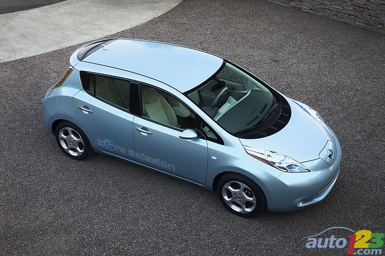 Nissan LEAF 2011 : aper�u