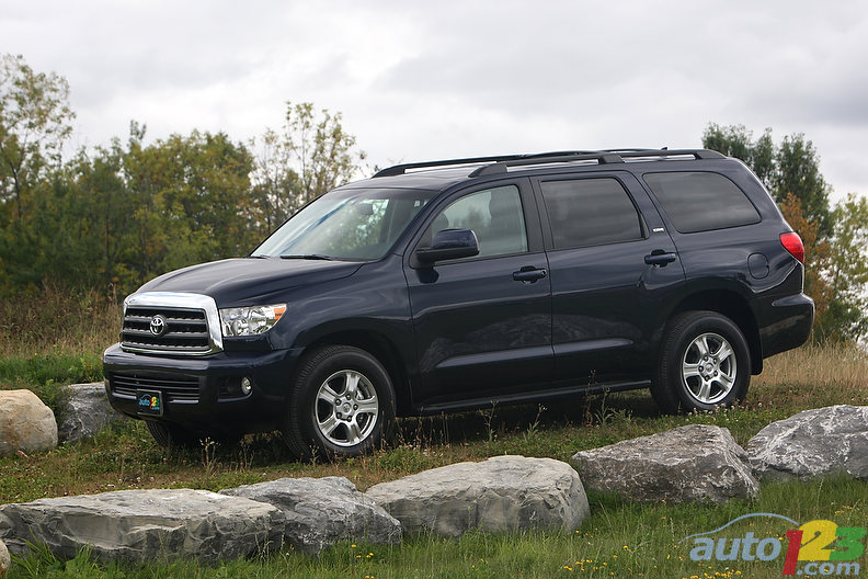 Toyota Sequoia 2012. 2010 Toyota Sequoia