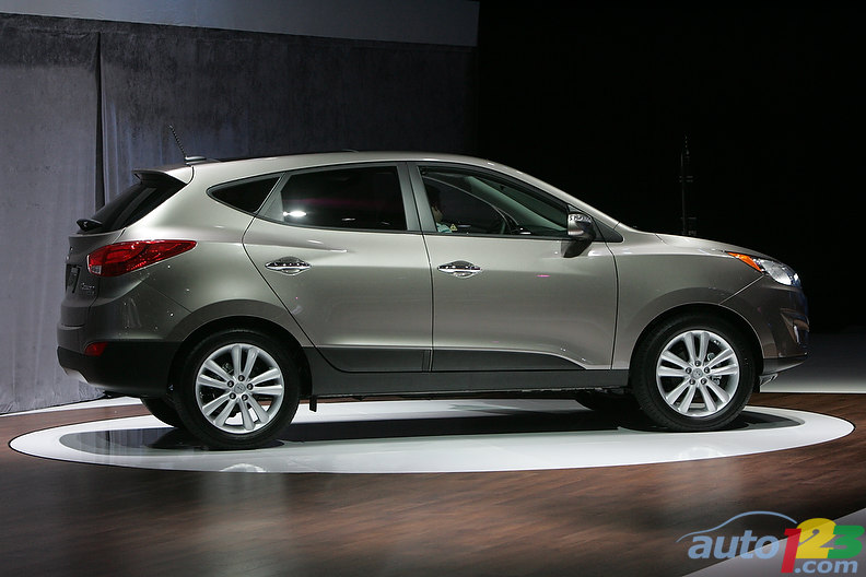 Hyundai Tucson 2010 Black. 2010 Hyundai Tucson