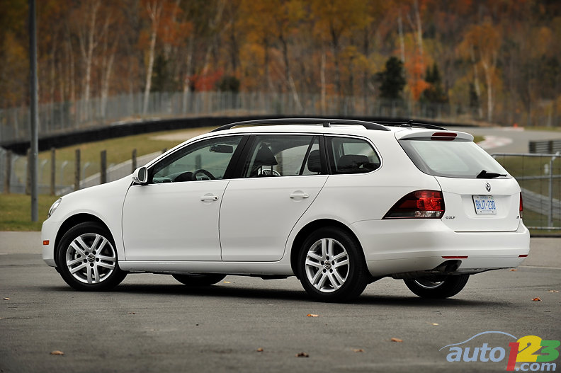 2011 Volkswagen Golf Tdi. 2010 Volkswagen Golf Wagon TDI