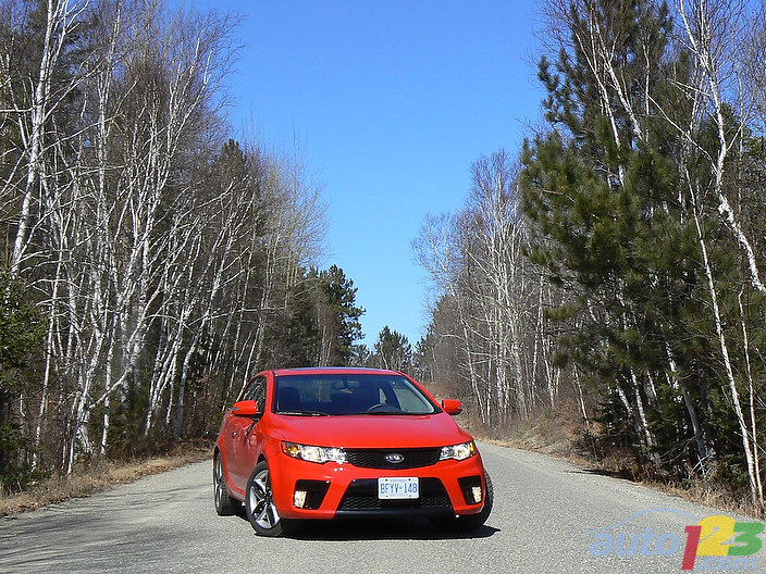 2011 Kia Forte Koup Sx. 2011 Kia Forte Koup Photos |