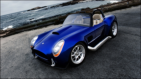 ICONIC Motors ressurects the AC Cobra Car News Auto123