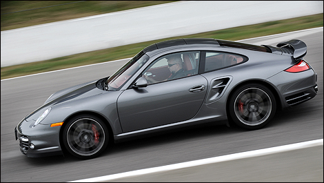 2011 Porsche 911 Turbo S Review Editor's Review | Page 1 | Auto123.com