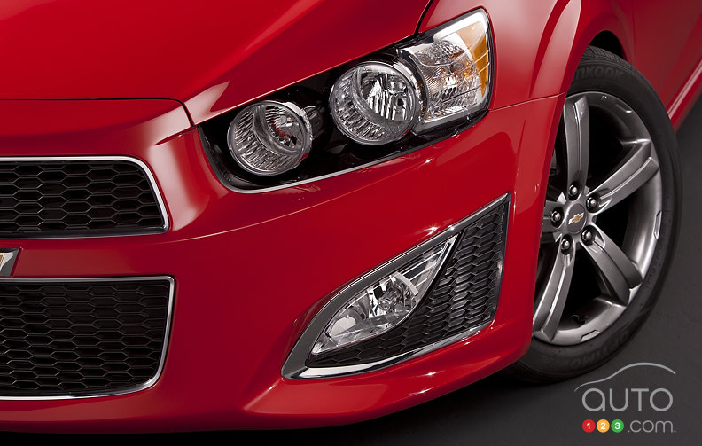 Chevrolet Sonic RS 2013 : look sportif, m�me puissance