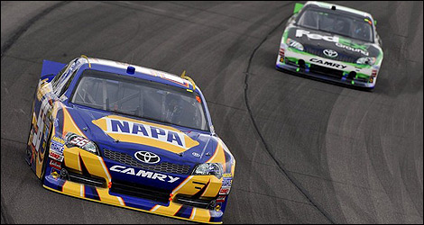 NASCAR Martin Truex Jr Denny Hamlin