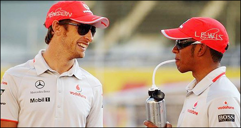 Les pilotes McLaren Jenson Button et Lewis Hamilton (Photo: WRi2)