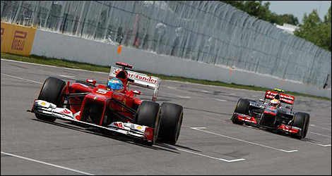 F1 Fernando Alonso (Ferrari) Lewis Hamilton (McLaren)