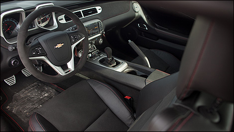 2013 Chevrolet Camaro ZL1 interior