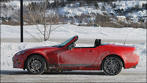 Mazda MX-5 side view