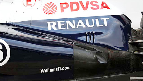 F1 Williams FW35 exhausts
