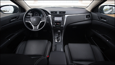 2013 Suzuki Kisashi Sport iAWD interior