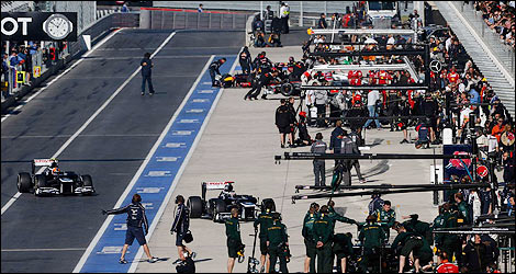 F1 pitlane