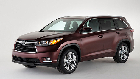 2014 Toyota Highlander front 3/4 view