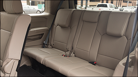 2013 Honda Pilot Touring inside