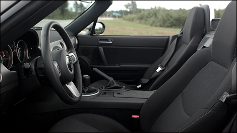 2011 Mazda MX-5 GS interior
