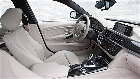 2013 BMW ActiveHybrid 3 inside