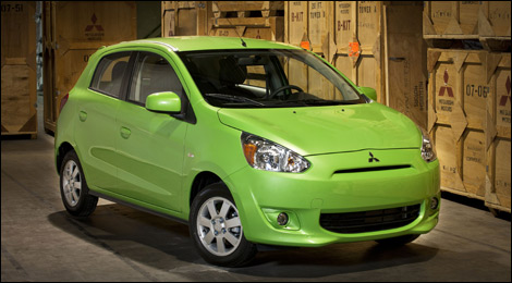 Mitsubishi Mirage vue 3/4 avant