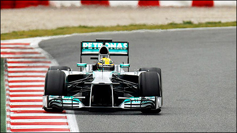F1 Mercedes AMG W04