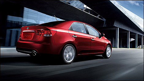 2013 Kia Forte rear 3/4 view