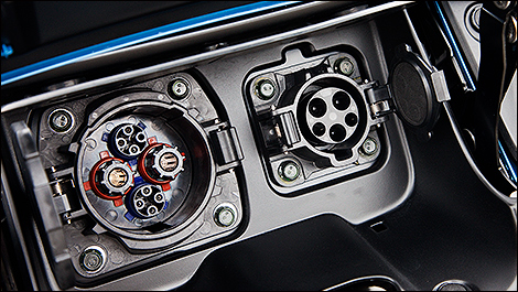 Nissan LEAF connectors