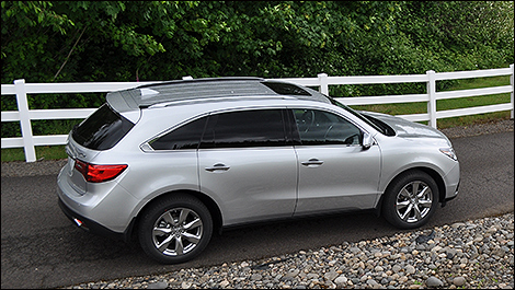 Acura  on The 2014 Acura Mdx   S Handling  Ride Harshness  And Road Noise Are