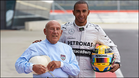 triling Miss Lewsi Hamilton Mercedes