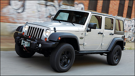 2013 Jeep Wrangler 3/4 view