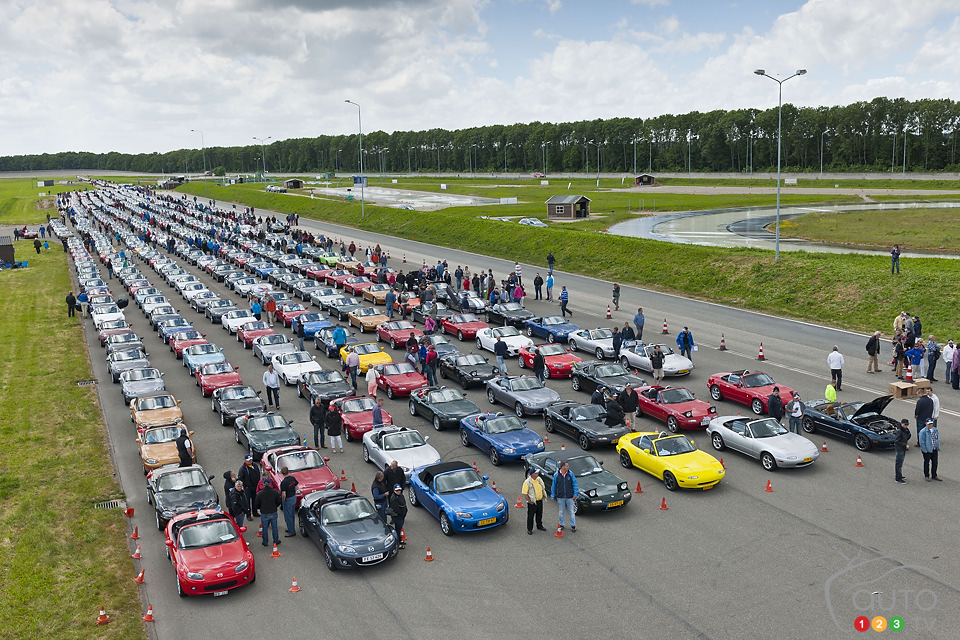 Mazda MX-5 sets world record