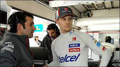 Sauber F1 stand Nico Hulkenberg