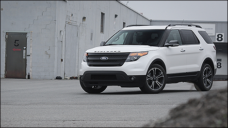 2013 Ford Explorer Sport 3/4 view