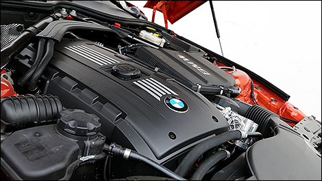 2014 BMW Z4 sDrive35i engine