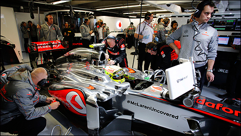 Sergio Perez, McLaren garage