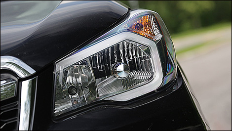 2014 Subaru Forester 2.0XT LED headlights