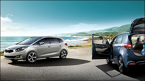 2014 Kia Rondo side view and rear 3/4 view